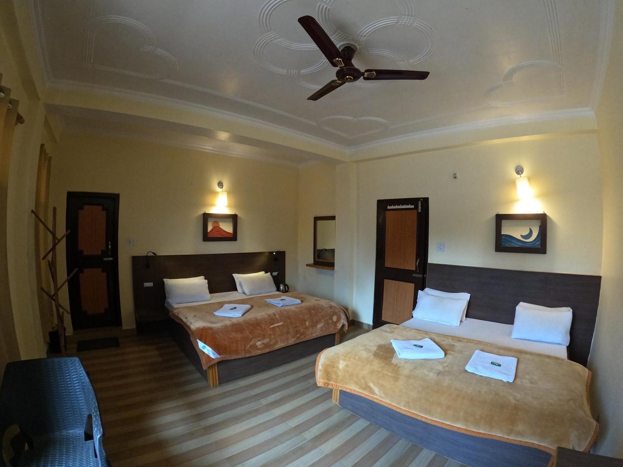 The Royal Orchard Kasol 호텔 외부 사진