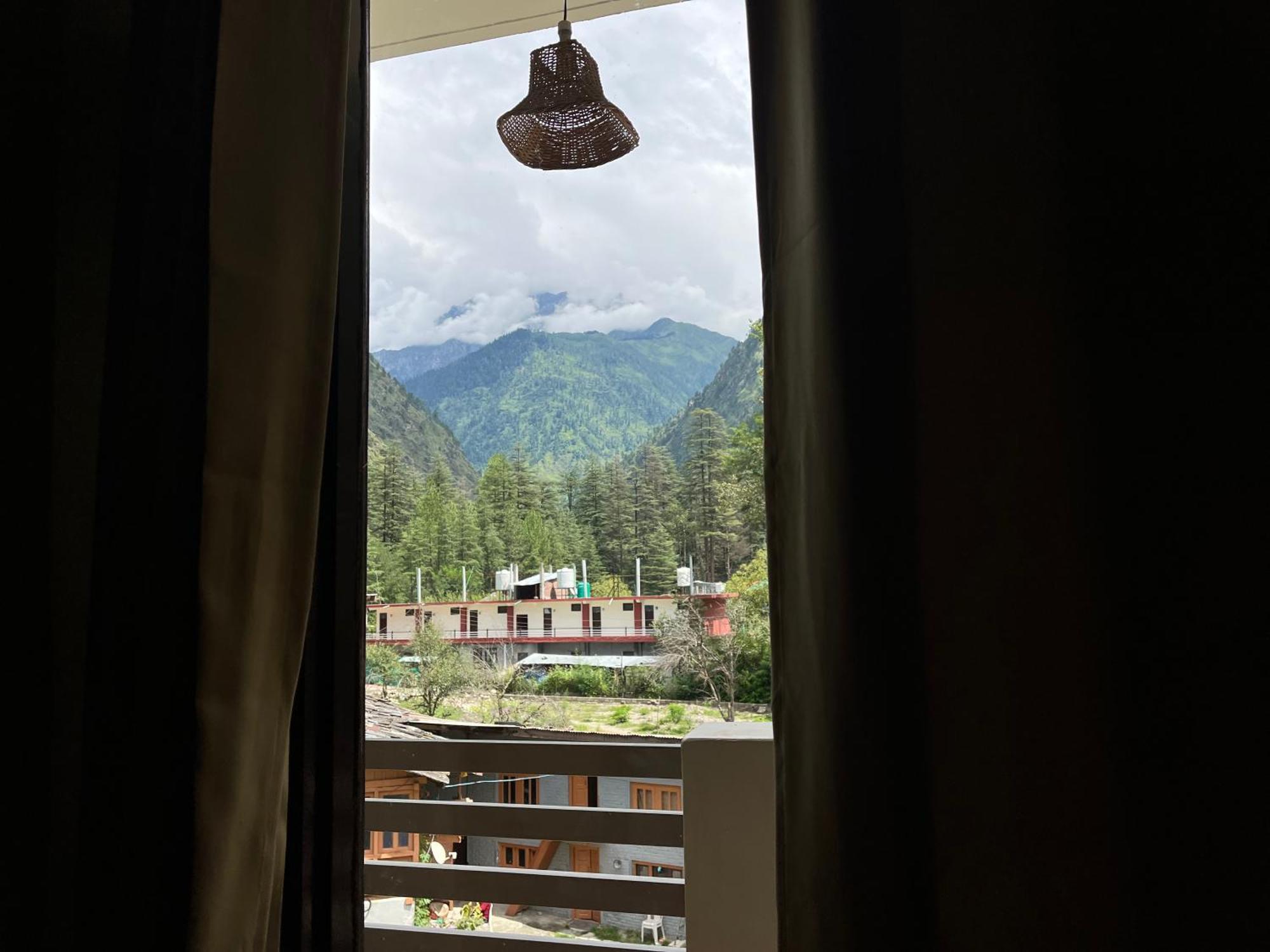 The Royal Orchard Kasol 호텔 외부 사진