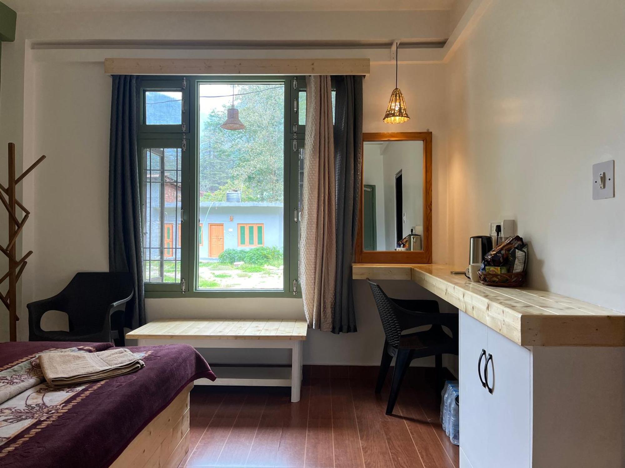 The Royal Orchard Kasol 호텔 외부 사진