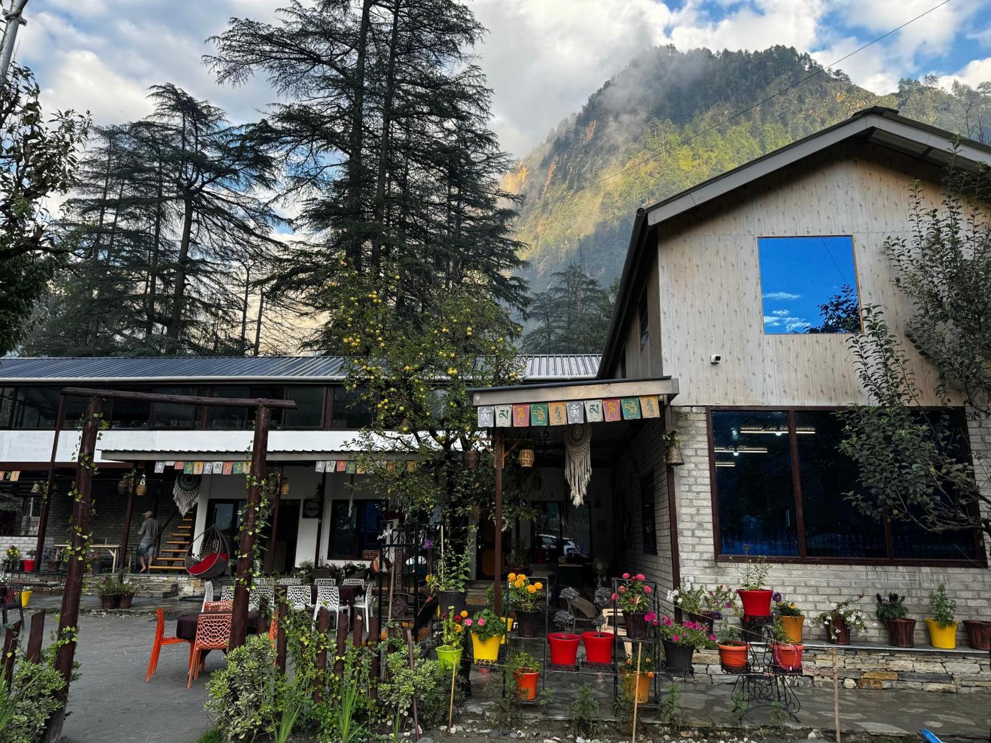 The Royal Orchard Kasol 호텔 외부 사진