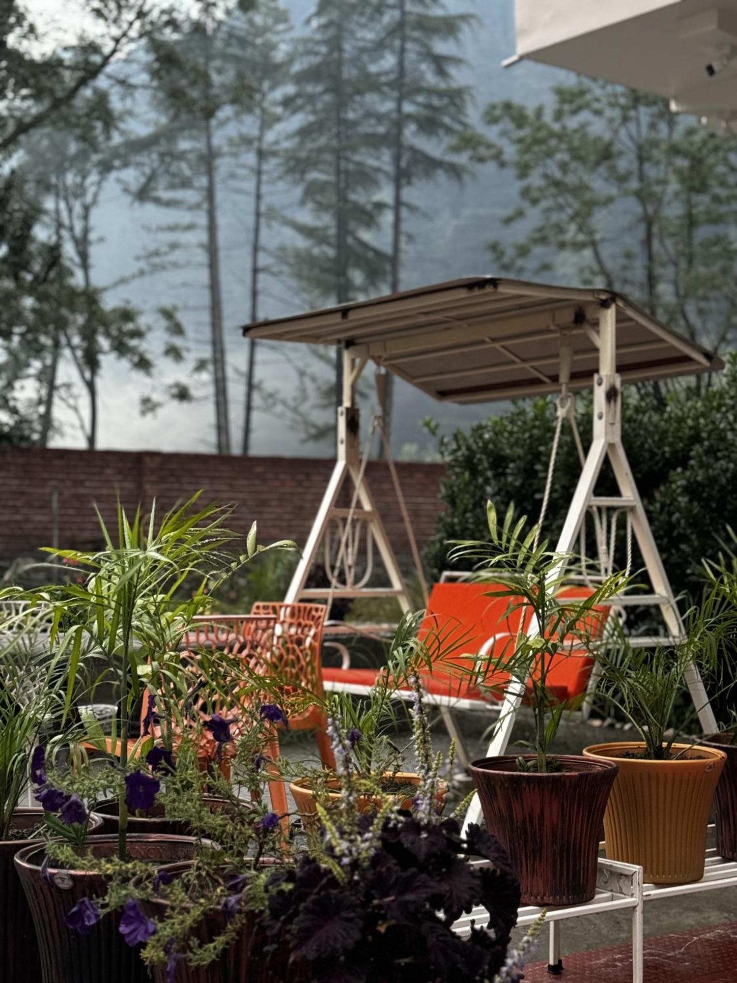 The Royal Orchard Kasol 호텔 외부 사진