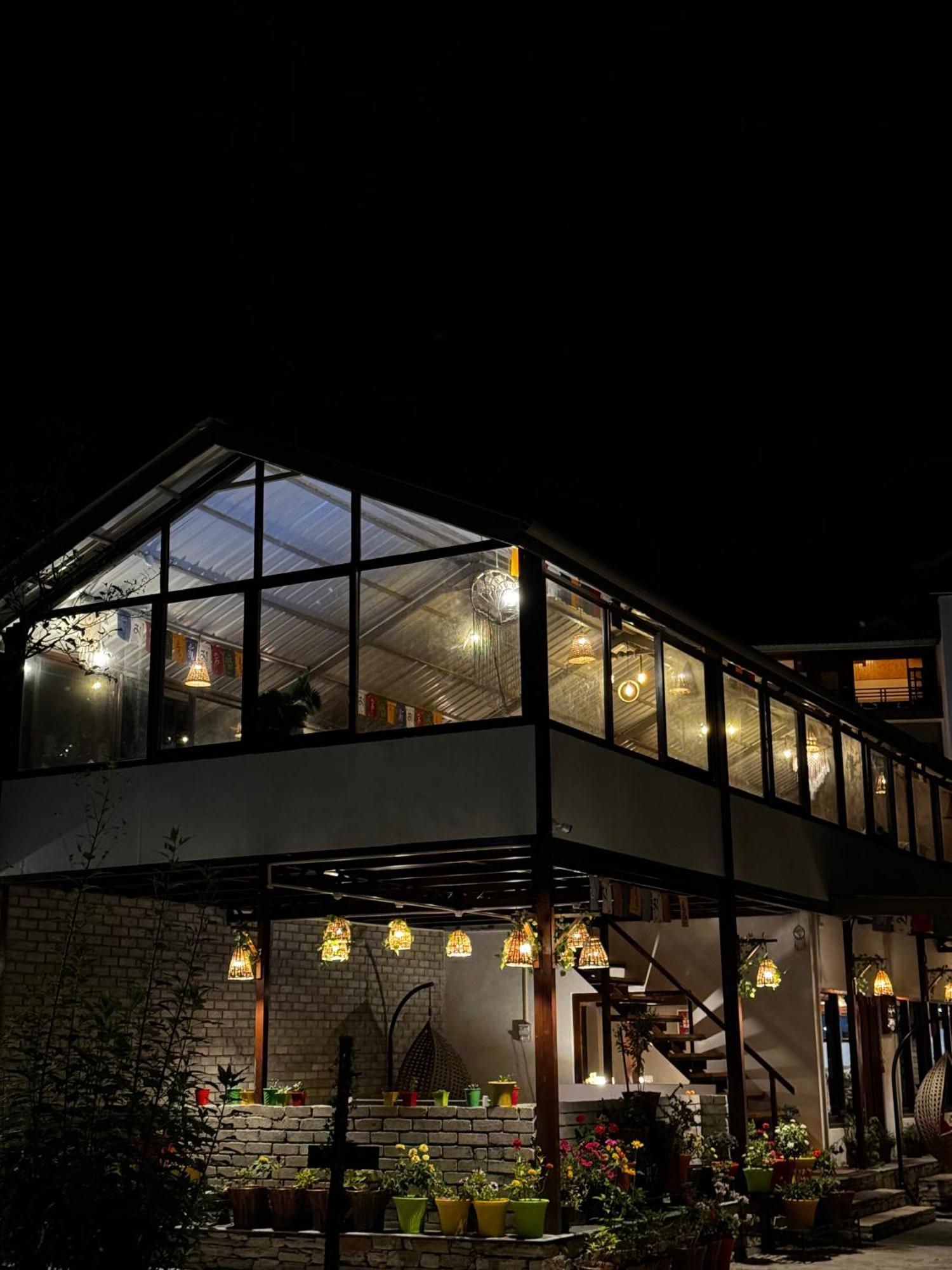 The Royal Orchard Kasol 호텔 외부 사진