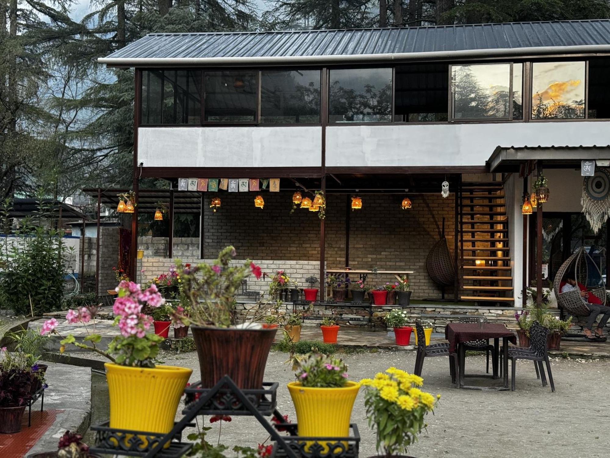 The Royal Orchard Kasol 호텔 외부 사진