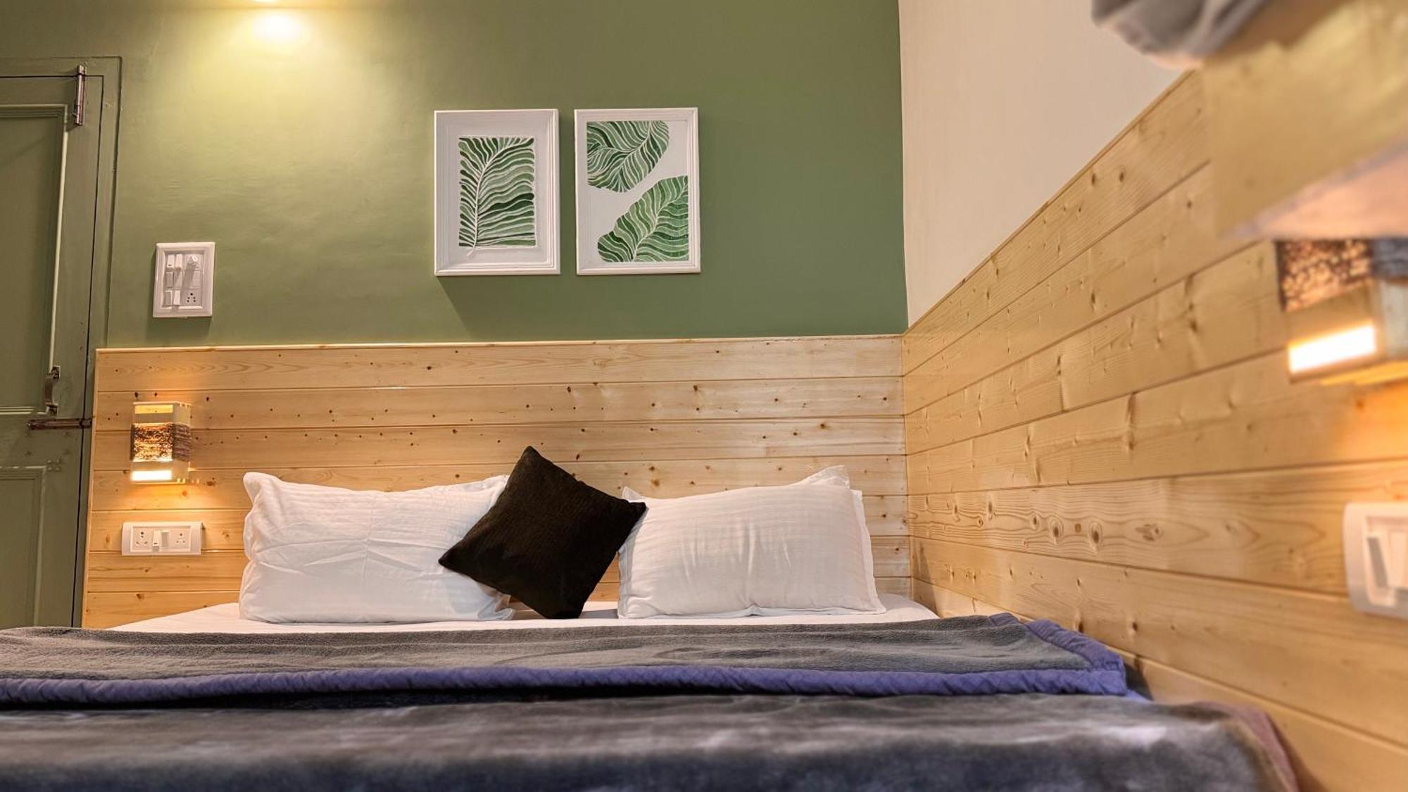 The Royal Orchard Kasol 호텔 외부 사진